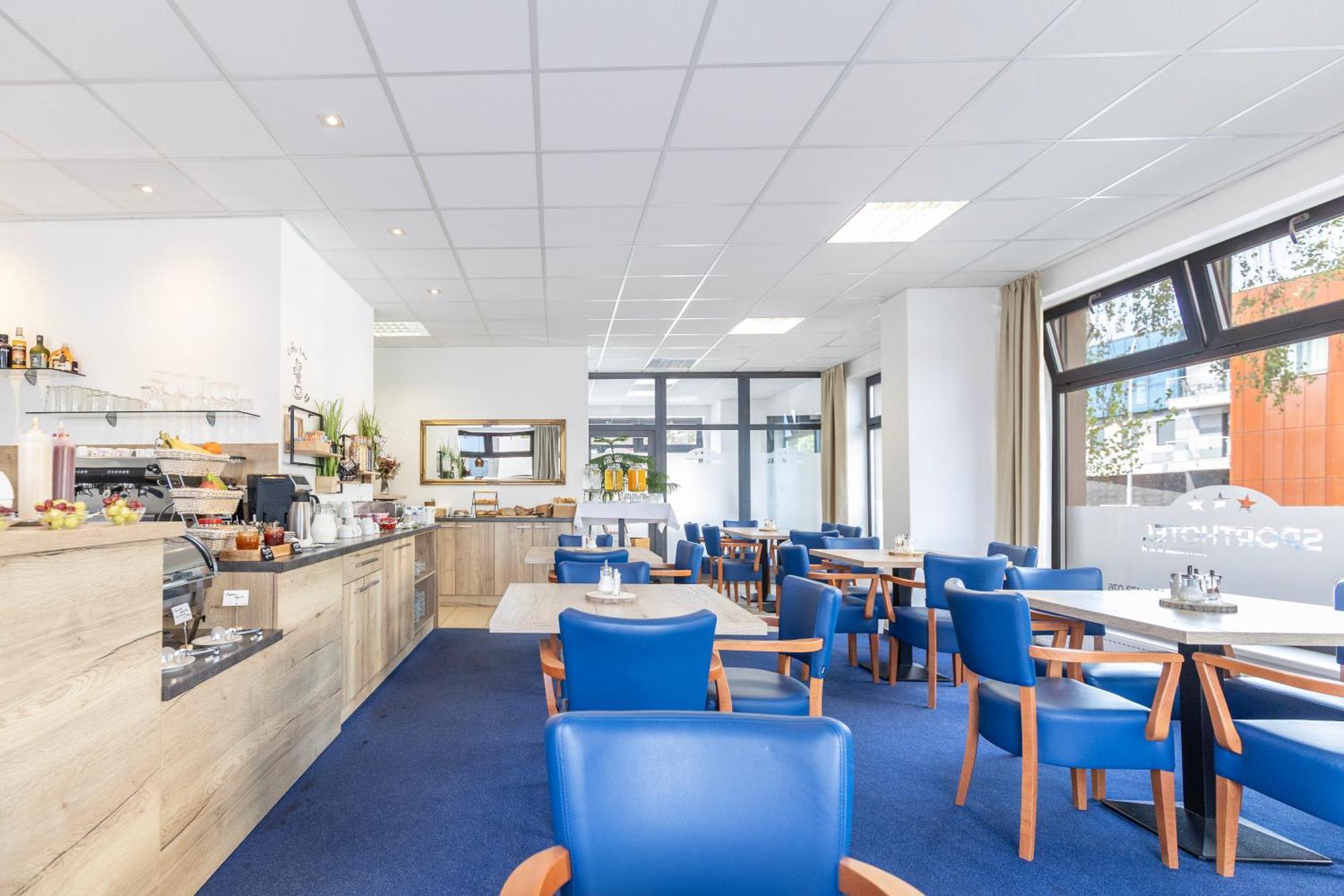 Sport Hotel Centrum Valašské Meziříčí Bagian luar foto